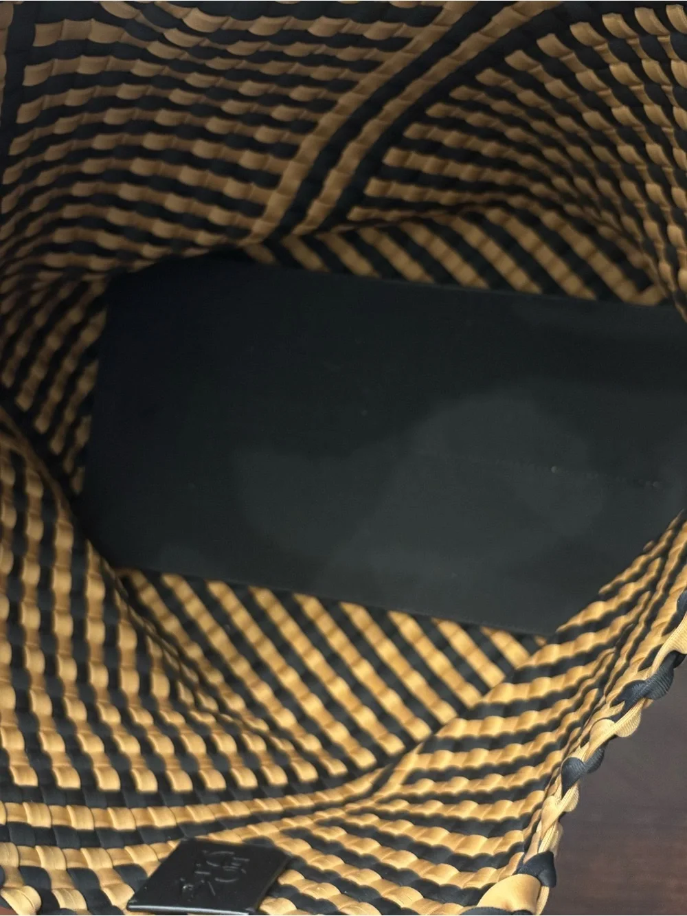 Naghedi St. Bart’s Tote with Zip Pouch - Medium - Pristine - Picture 2 of 3